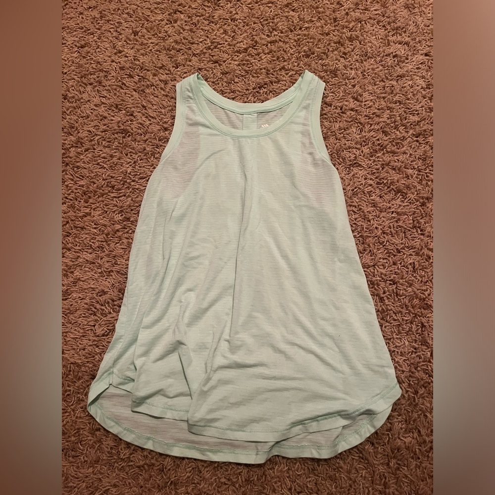athletic tank